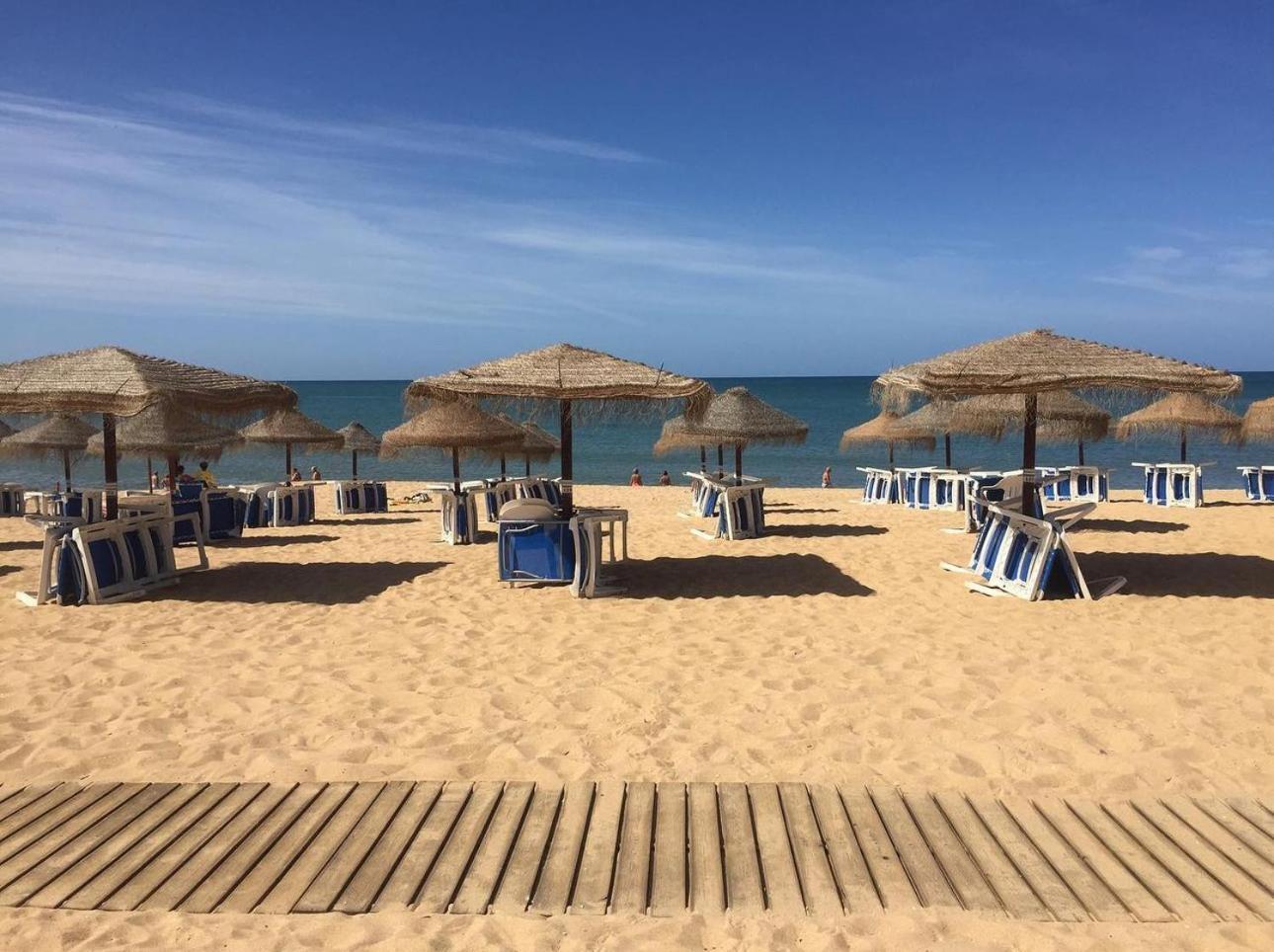 Princess Retreat Beautiful Modern Aprt 2 Min Walk From Quarteira Beach Dış mekan fotoğraf