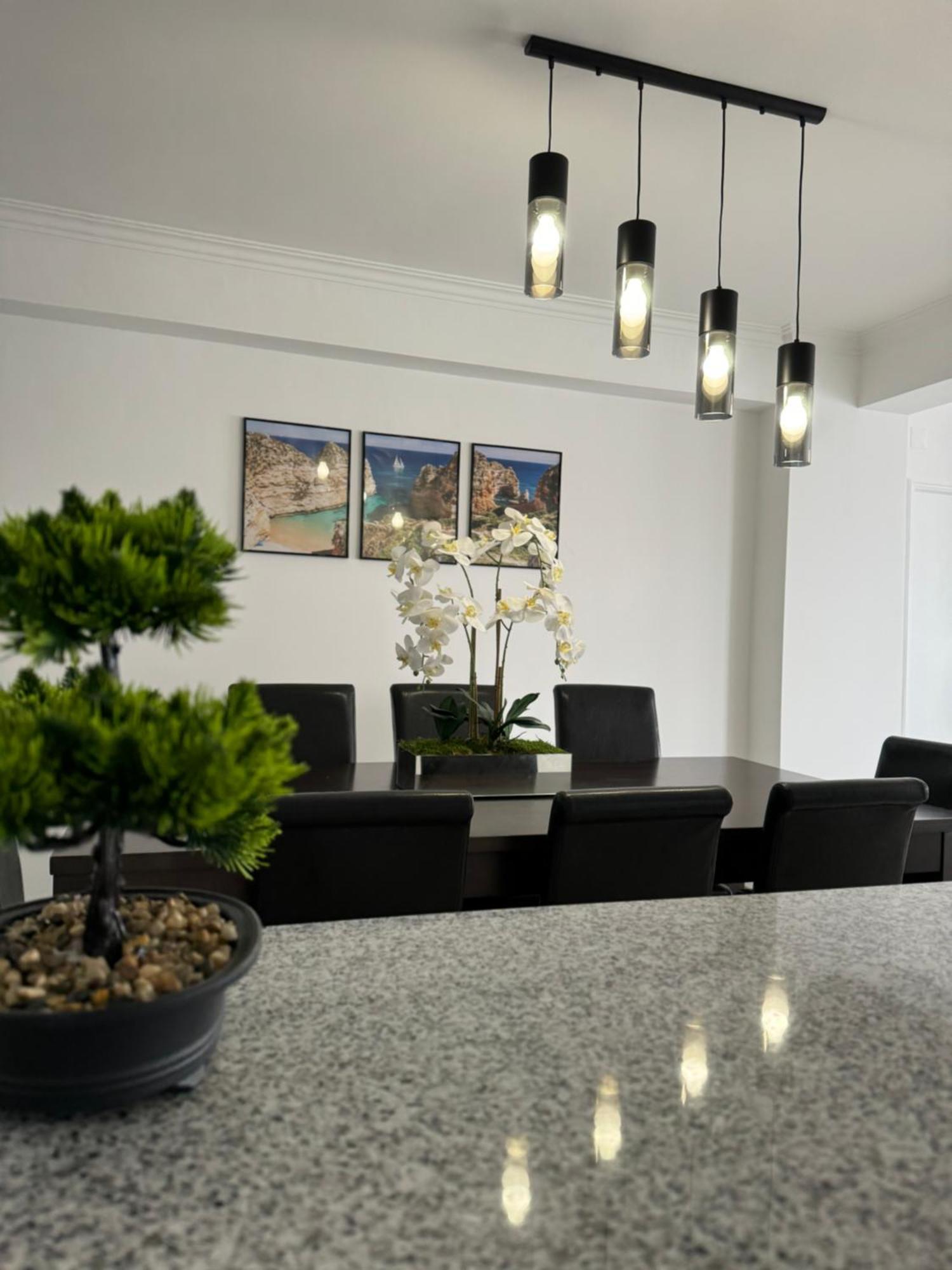 Princess Retreat Beautiful Modern Aprt 2 Min Walk From Quarteira Beach Dış mekan fotoğraf
