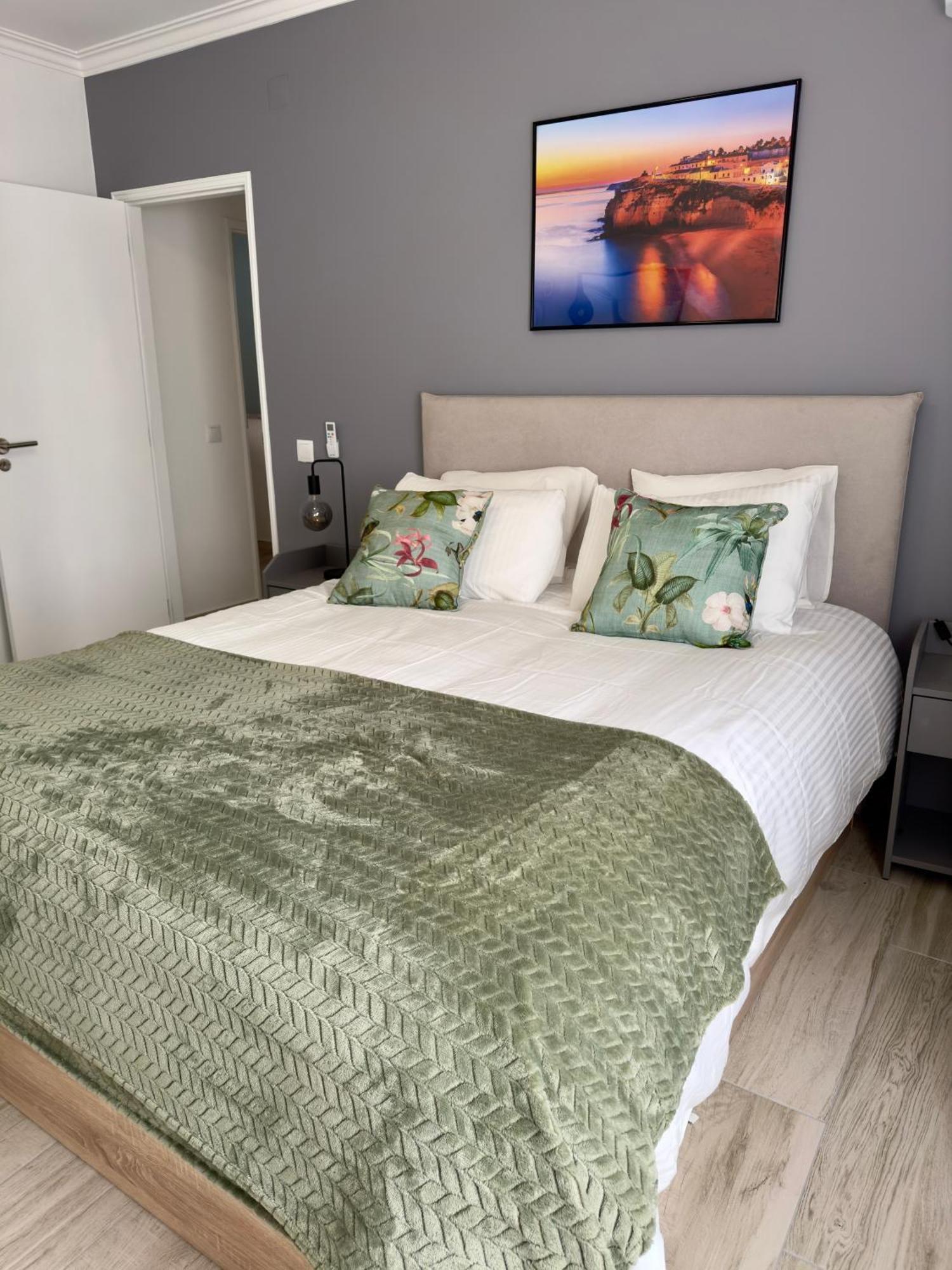 Princess Retreat Beautiful Modern Aprt 2 Min Walk From Quarteira Beach Dış mekan fotoğraf